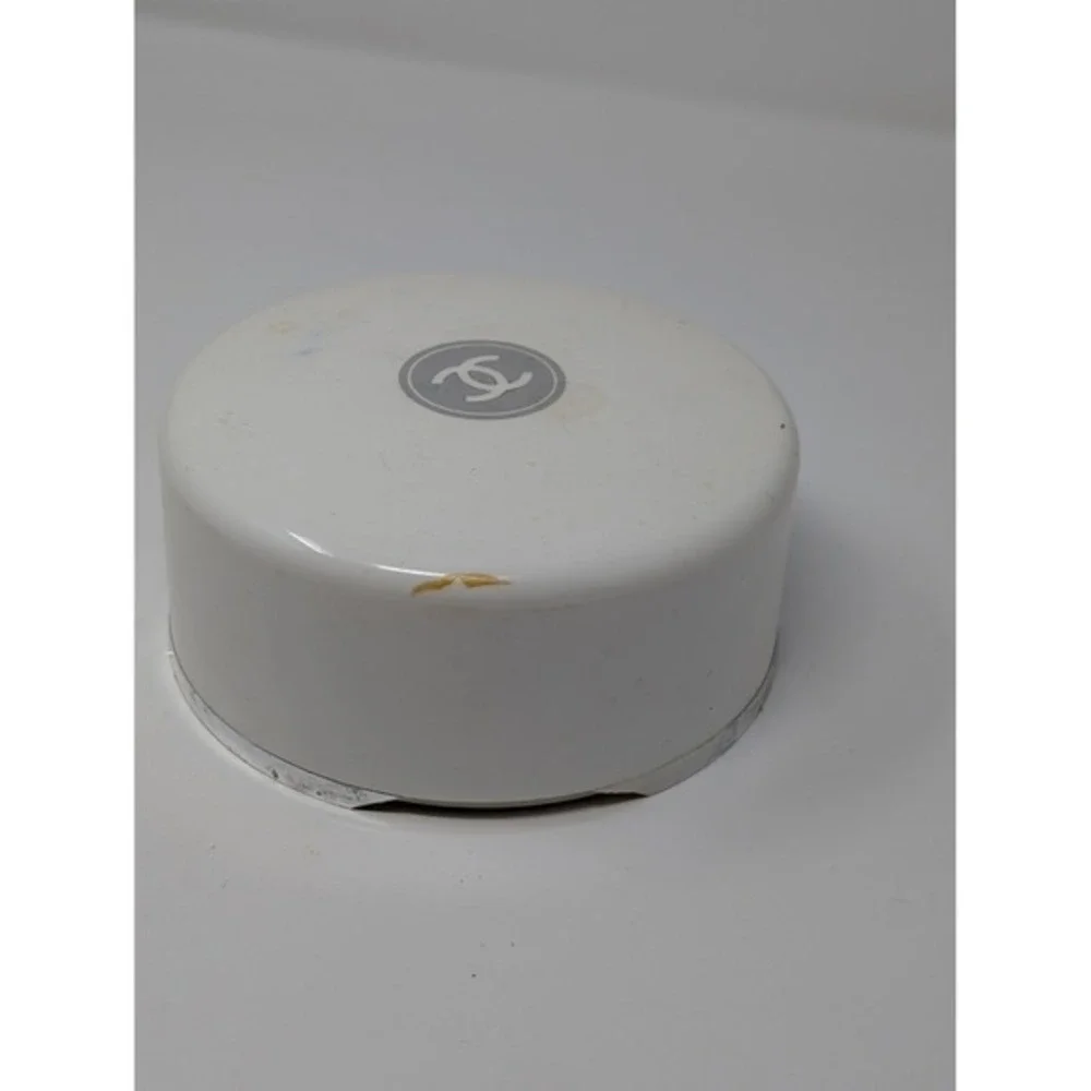 Vintage‎ Chanel White Bath Powder Compact Case Puff and Powder